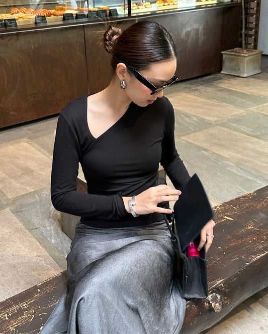 tương-tư-shirt profilemomo astoud