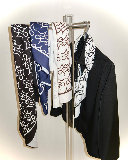 signature-scarf the idiot astoud