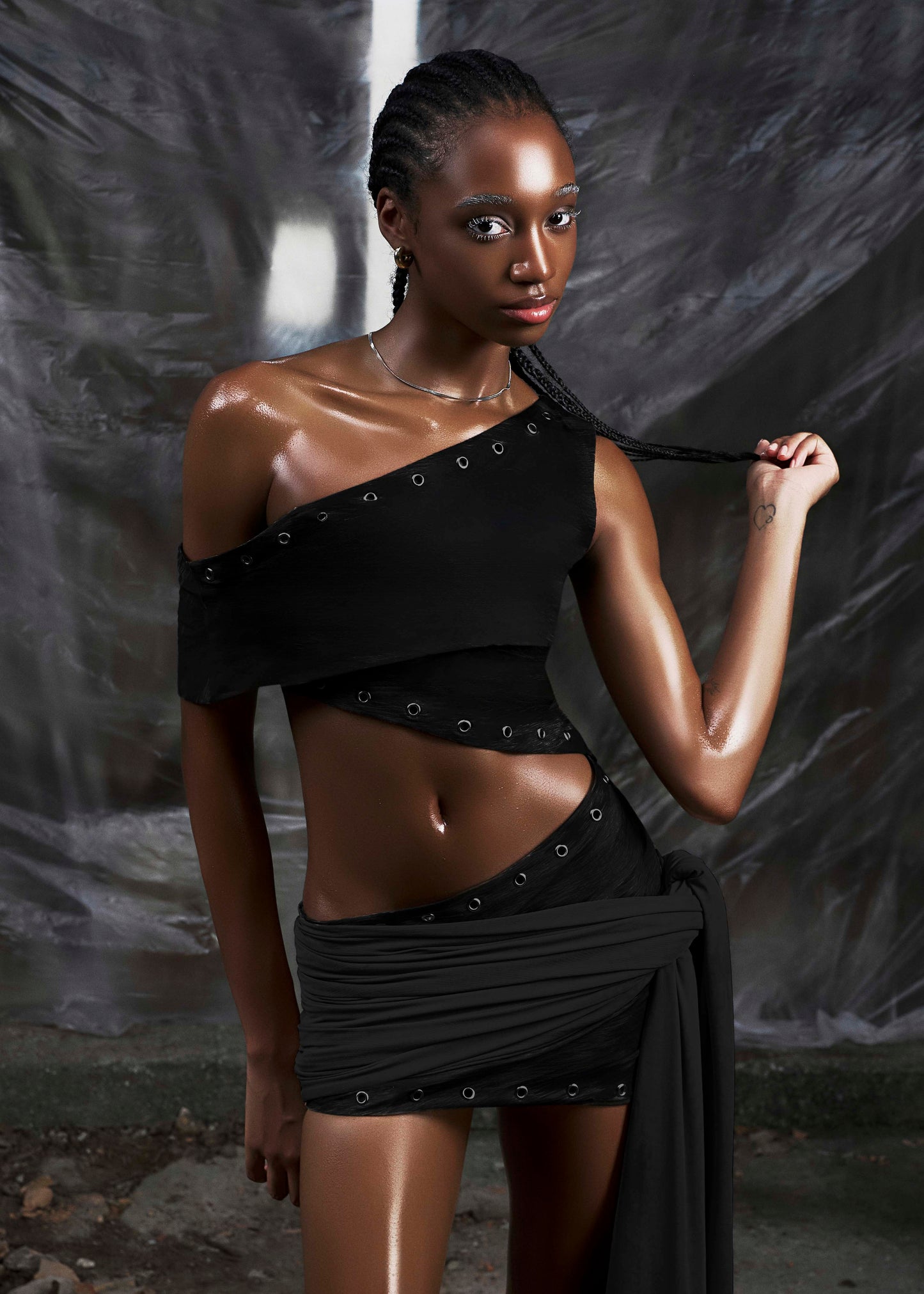 None Black One Shoulder Cut Out Wrapped Hips Dress