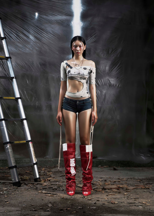 None One Shoulder Cut Out T-Shirt Tatichu Astoud